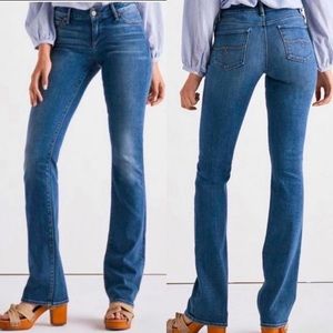 Lucky “Lolita boot” medium wash jeans size 28